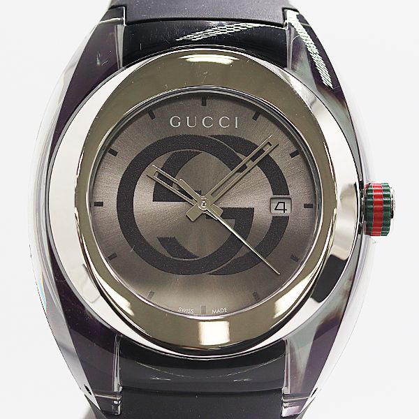 Gucci 137.1 Quartz Date Gray Dial Watch — view 2