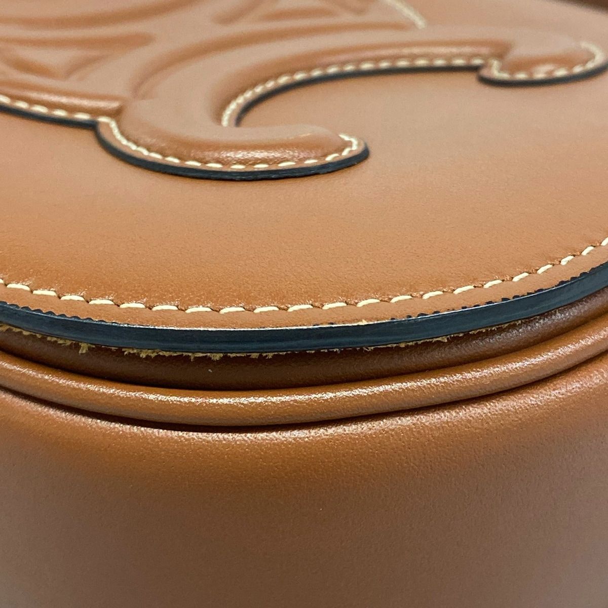 Celine Shoulder Bag Folco Cuir Triomphe — view 6