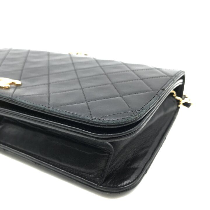 Chanel CC Logo Quilted Push Lock Chain Shoulder Bag Black Purse — view 6