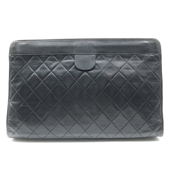 Chanel CC Logo Quilted Leather Clutch Black — view 3