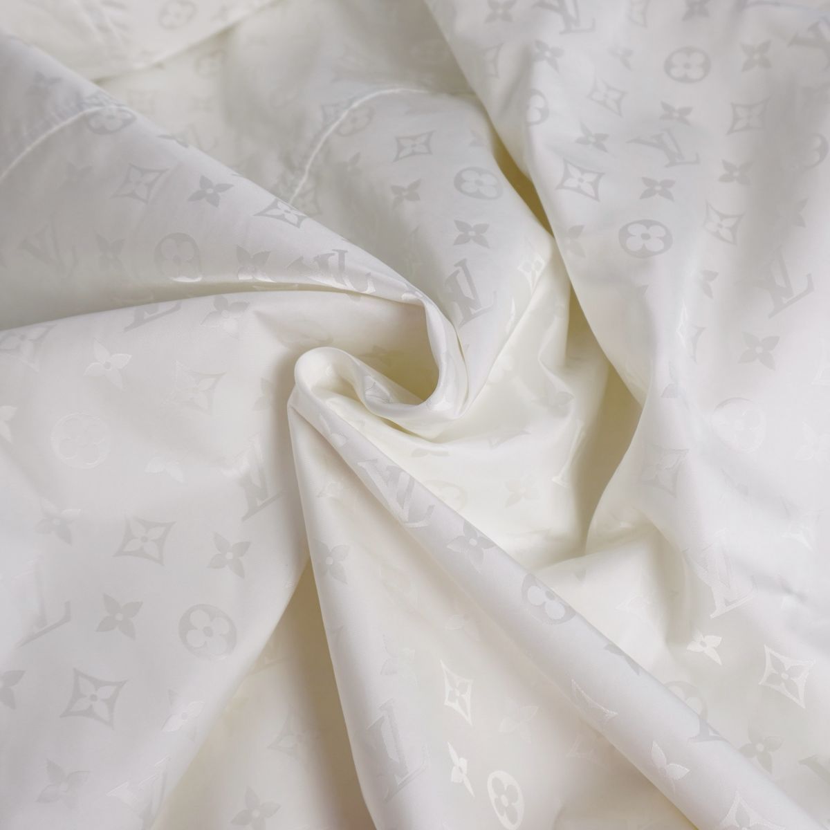 Louis Vuitton Jacket Nylon Bruzo — view 8