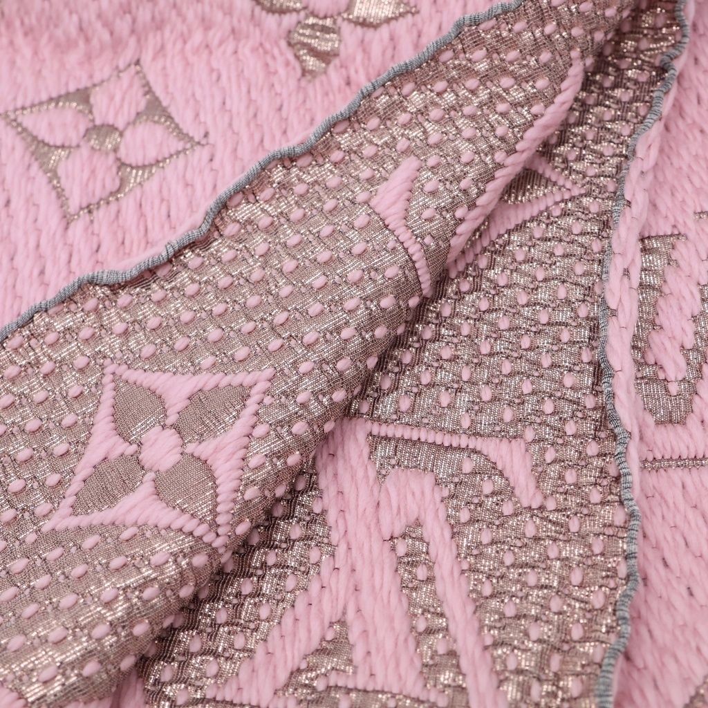 Louis Vuitton Monogram Echarpe Logo Mania Shine Scarf Pink — view 2