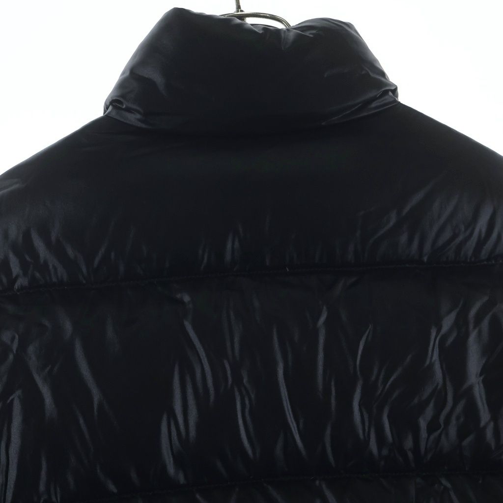 Moncler Abbadia Short Down Jacket Black — view 4