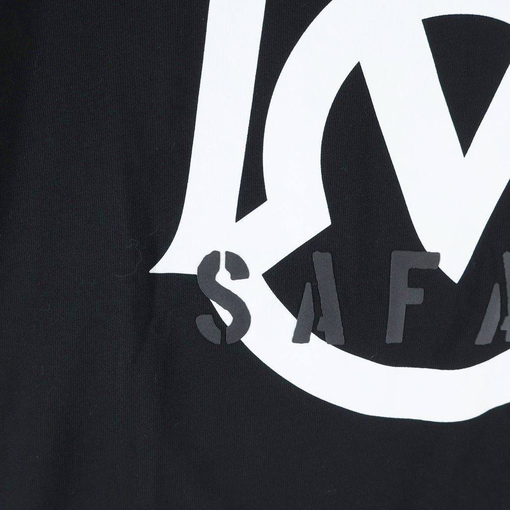 Moncler Safari Tee Front Logo Print T-Shirt Short Sleeve Crew Neck Top Black — view 6
