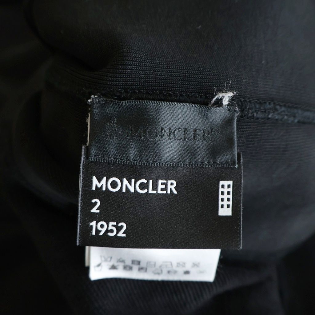 Moncler Awake NY Maglia New York Back Print Logo Patch Pullover Hoodie Black — view 6