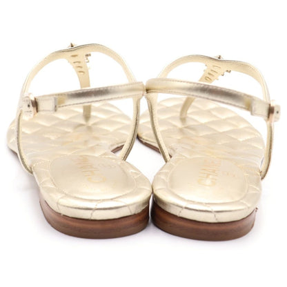 Chanel Quilted CC Logo Star Flat Thong Strap Sandals Gold — view 3