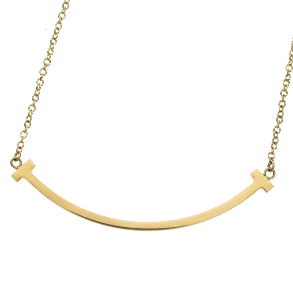 Tiffany & Co T Smile Small Pendant Chain Gold 18k Yellow — view 3
