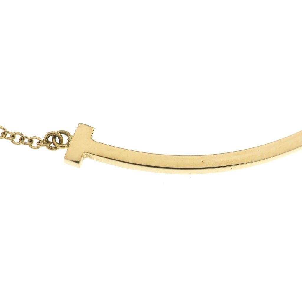 Tiffany & Co T Smile Small Pendant Chain Gold 18k Yellow — view 5