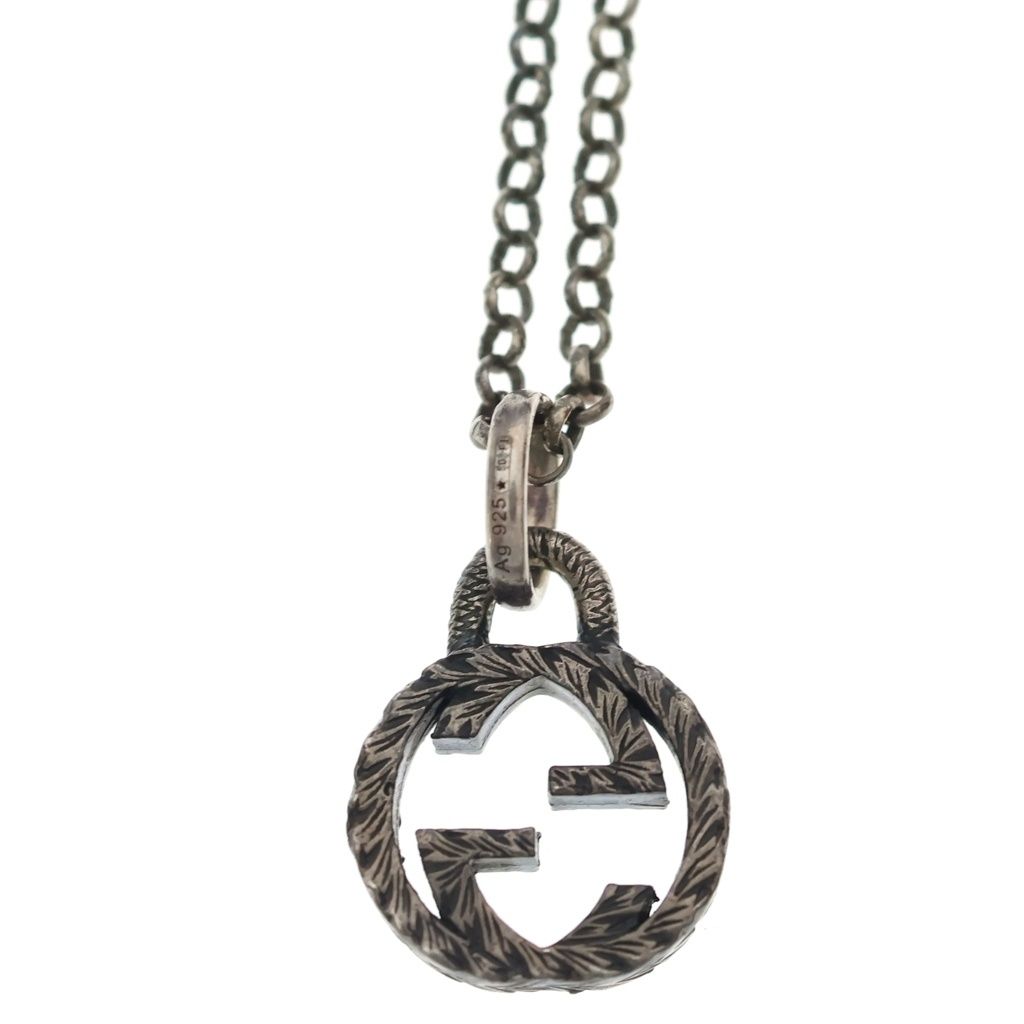 Gucci Interlocking Arabesque Pendant Chain Silver — view 3