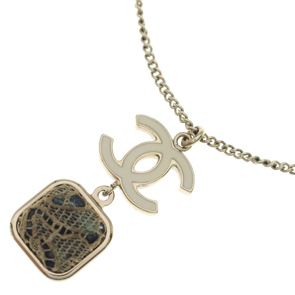 Chanel CC Logo Necklace Gold Plated White