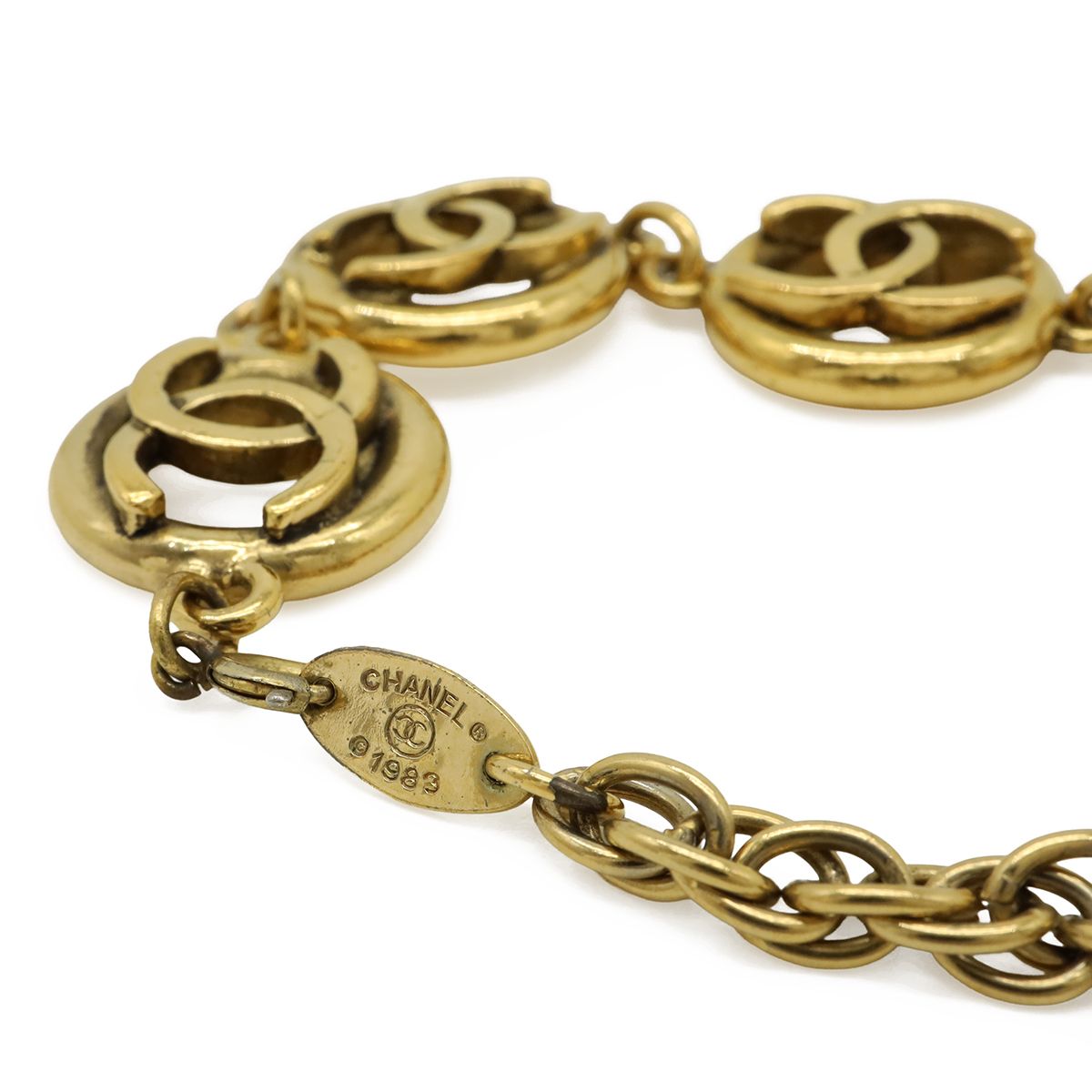 Chanel CC Logo Circle Chain Bracelet Vintage Gold Plated — view 5