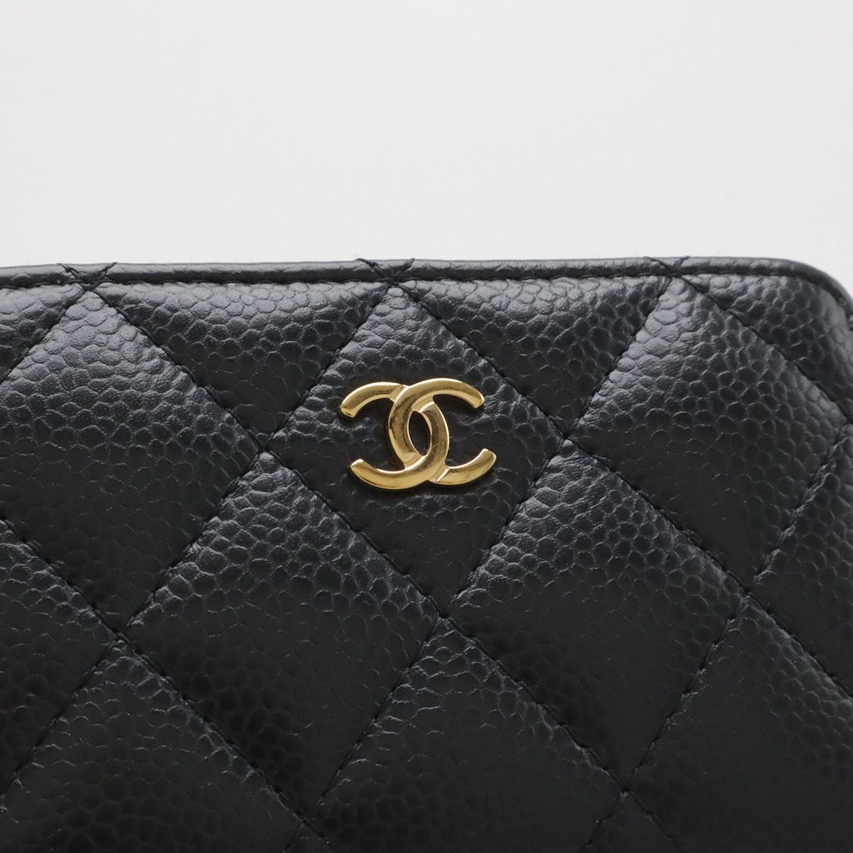 Chanel Quilted CC Logo Classic Zip Coin Purse Caviar Leather Black — view 4