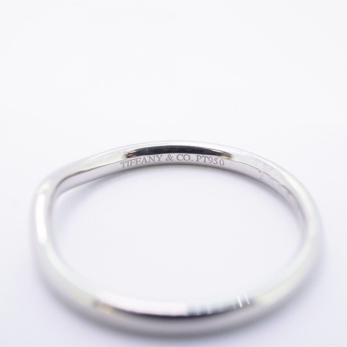 Tiffany & Co Ring Curved Band Platinum — view 4