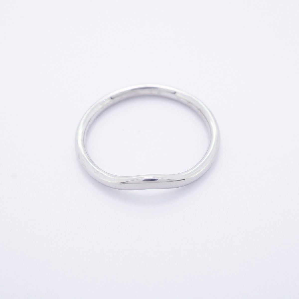 Tiffany & Co Ring Curved Band Platinum — view 3