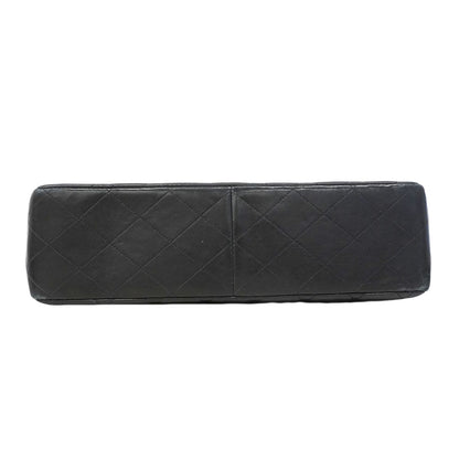 Chanel Shoulder Bag Deca Quilted Lambskin Black Gold — view 3