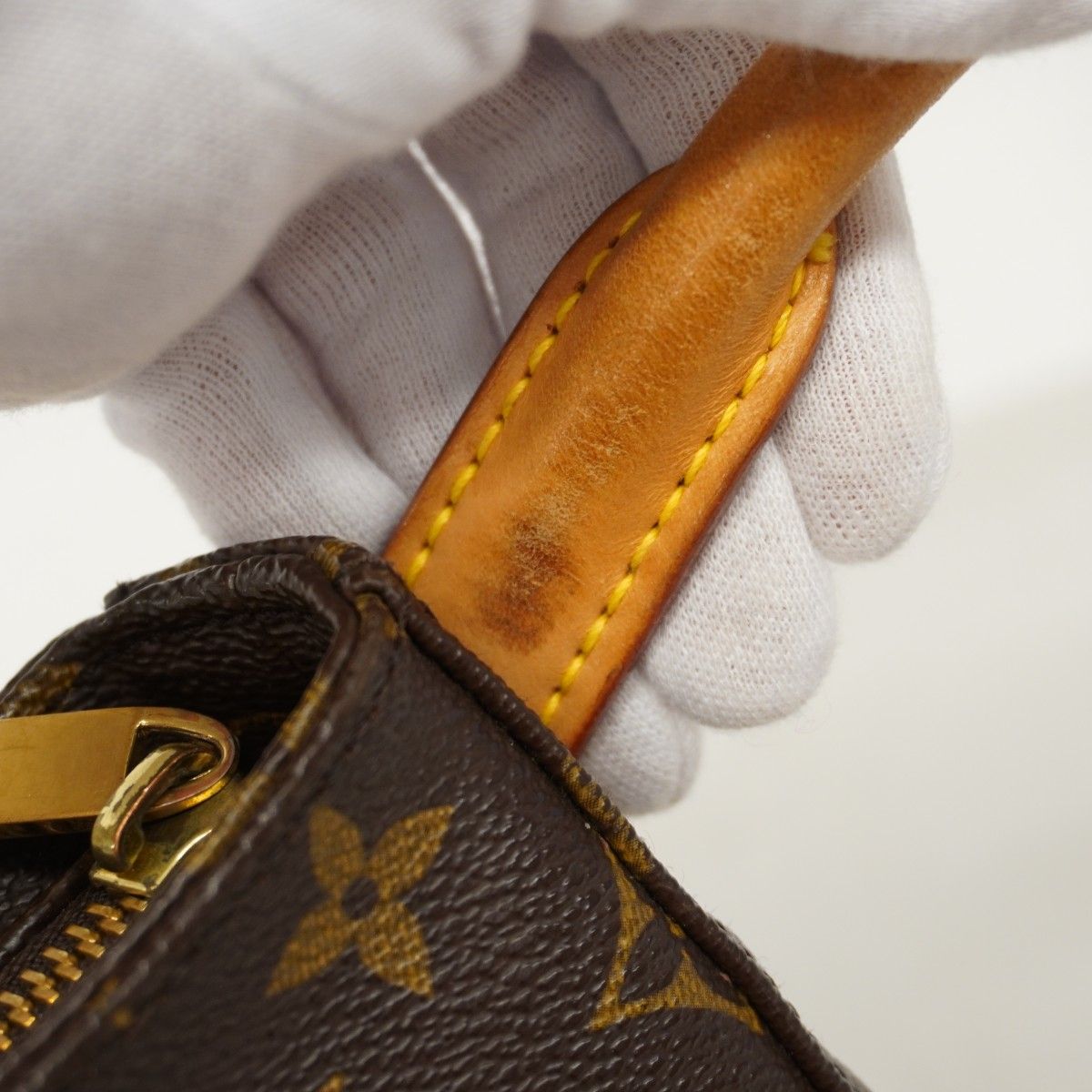 Louis Vuitton Shoulder Bag Monogram Looping Brown — view 7