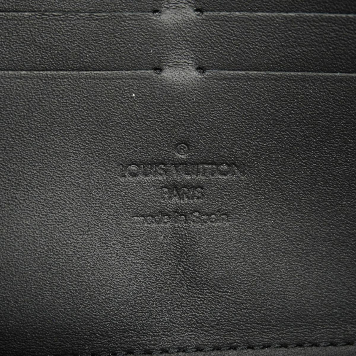 Louis Vuitton Wallet Monogram Shadow Zippy Horizontal Noir — view 4