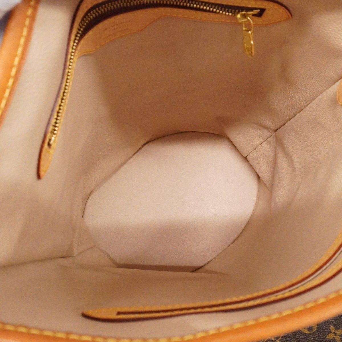 Louis Vuitton Tote Monogram Bucket GM Brown — view 4