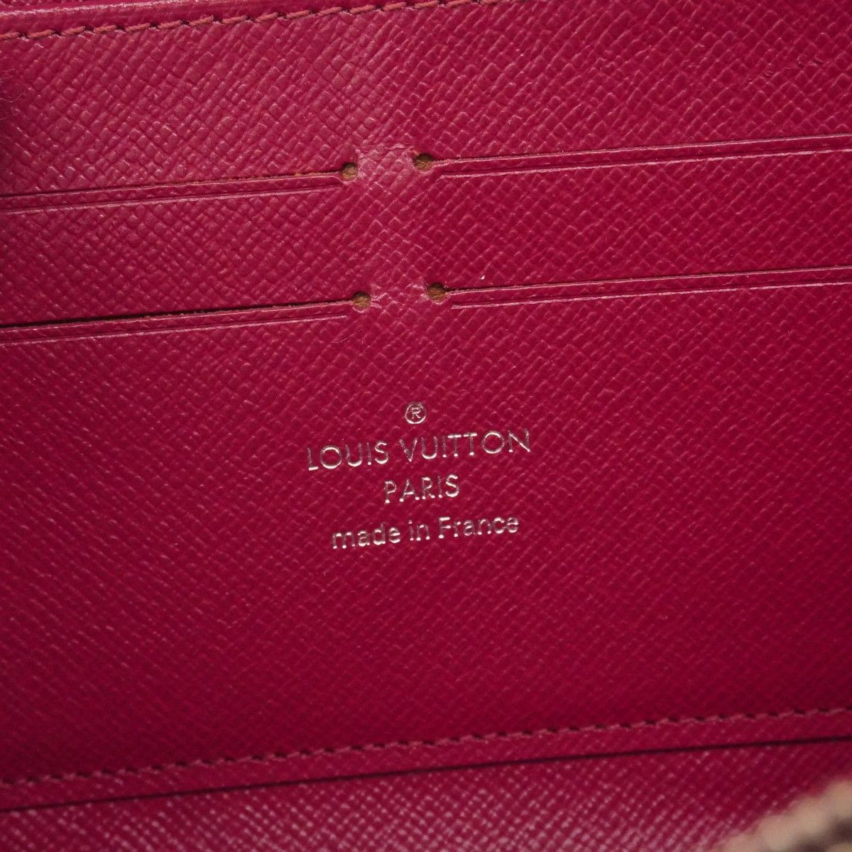 Louis Vuitton Wallet Epi Zippy Fuchsia — view 4