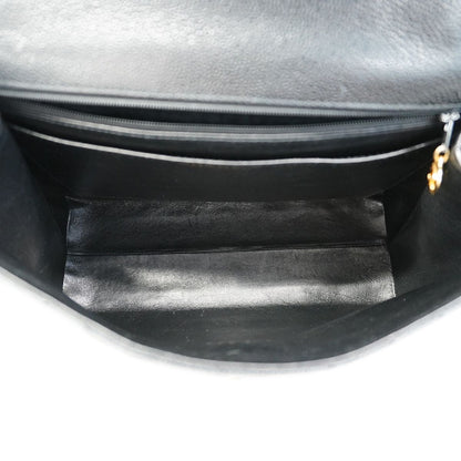 Chanel Handbag Quilted Caviar Leather Black Gold — view 4