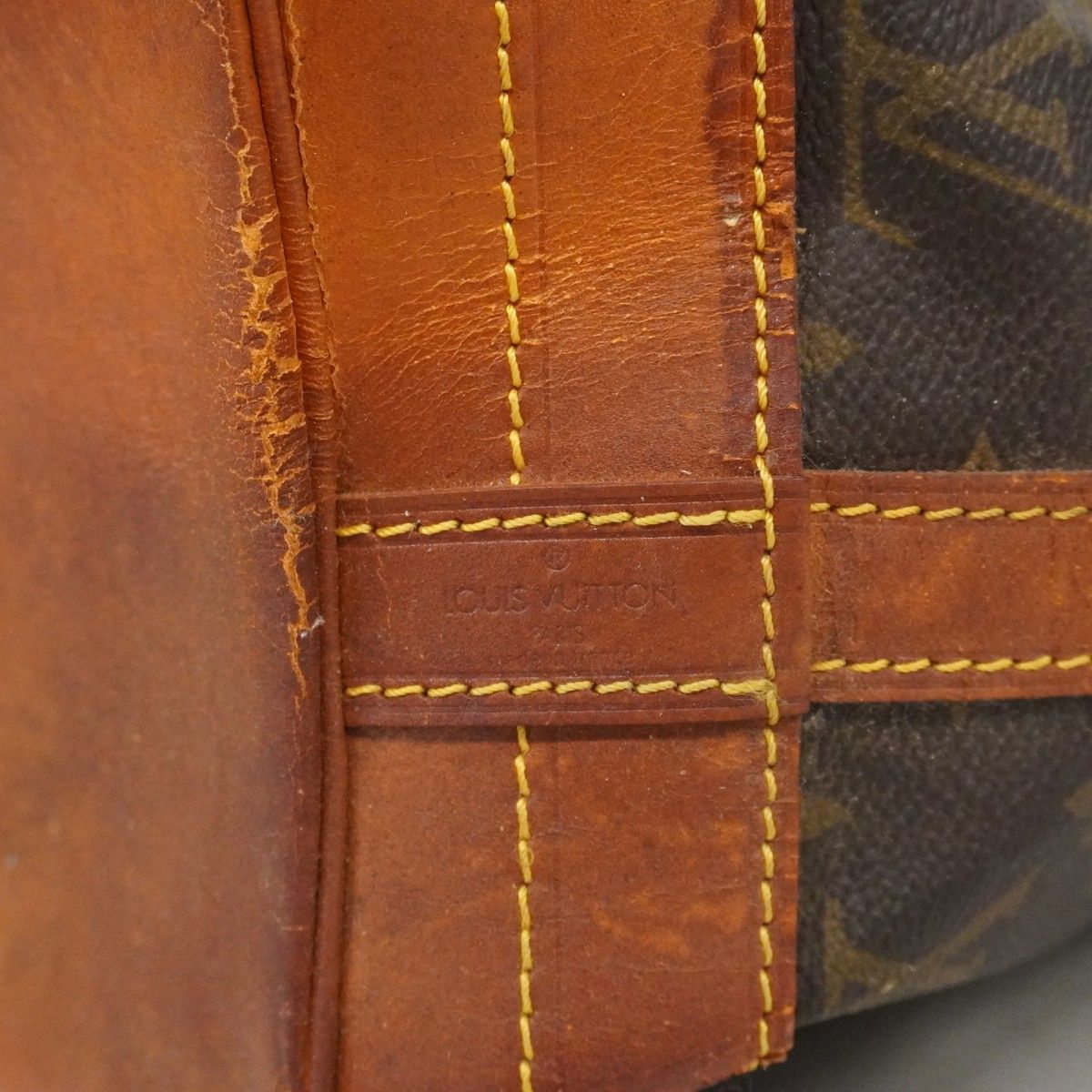 Louis Vuitton Shoulder Bag Monogram Noe Brown — view 5