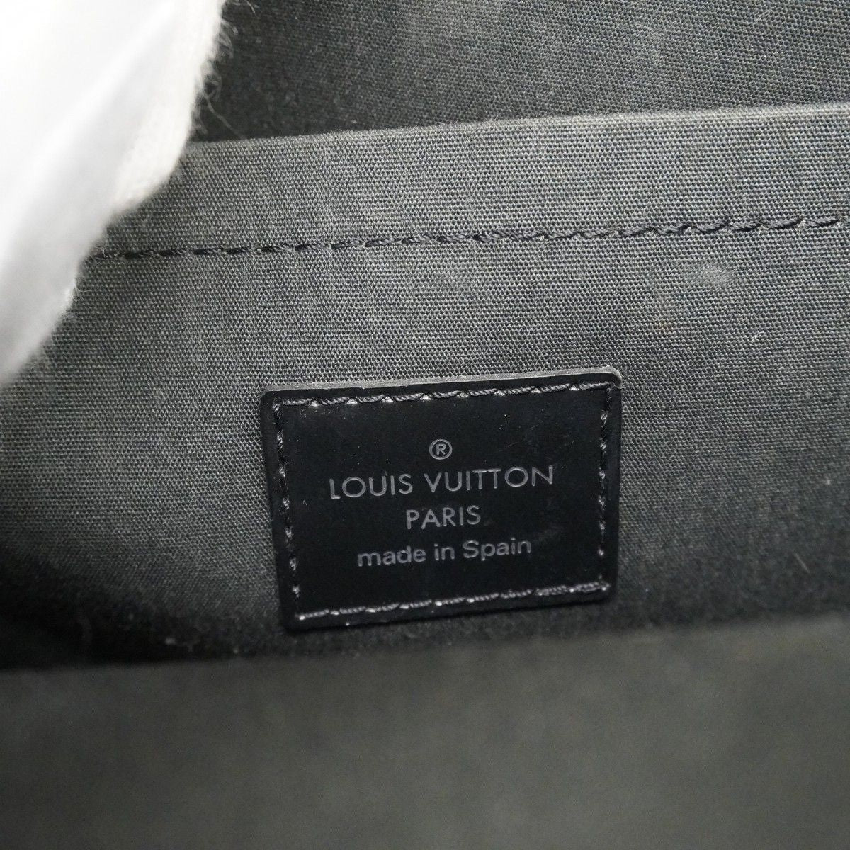 Louis Vuitton Tote Epi Croisette PM Noir — view 5
