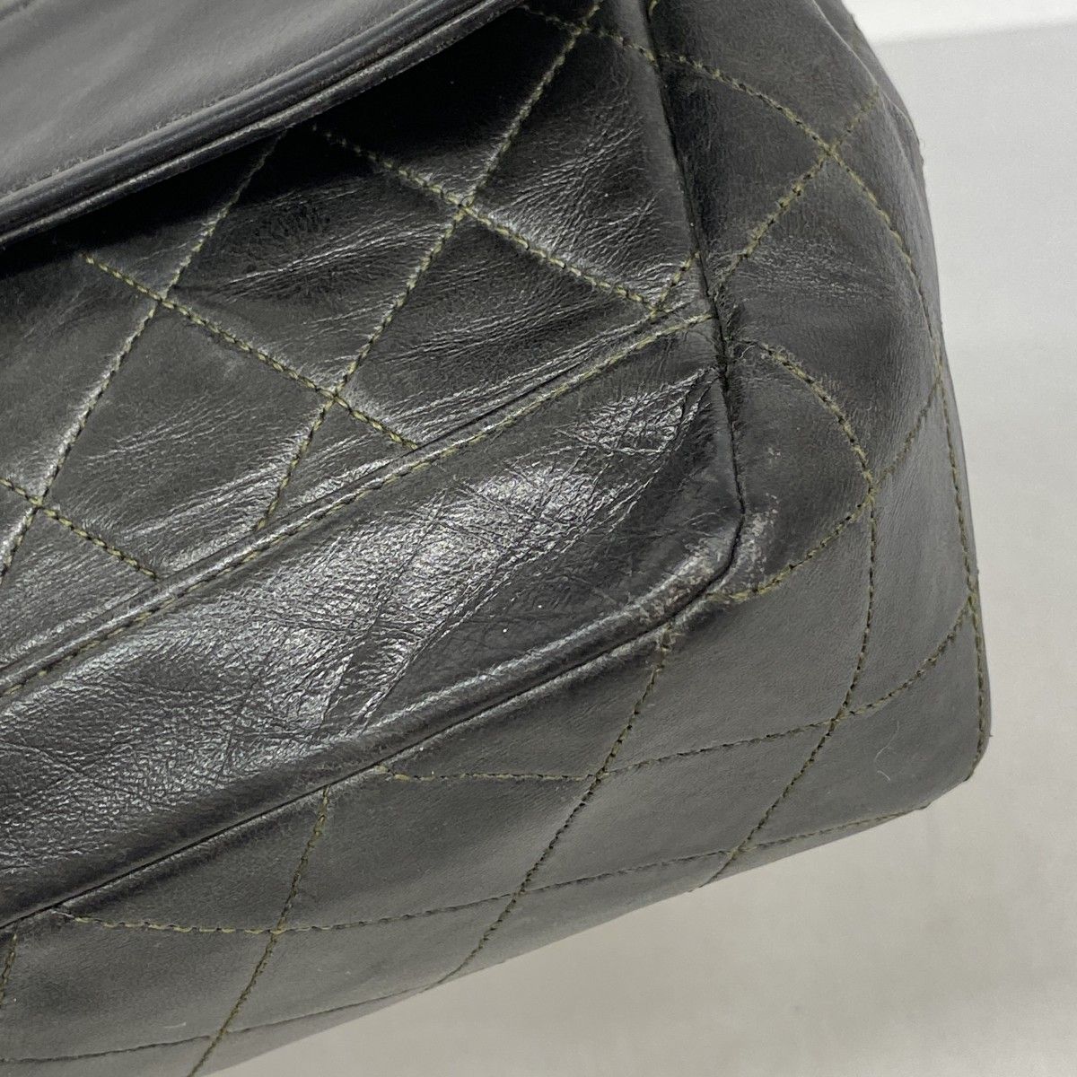 Chanel Shoulder Bag Quilted Lambskin Moss Green Gold — view 6