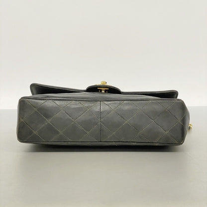Chanel Shoulder Bag Quilted Lambskin Moss Green Gold — view 3