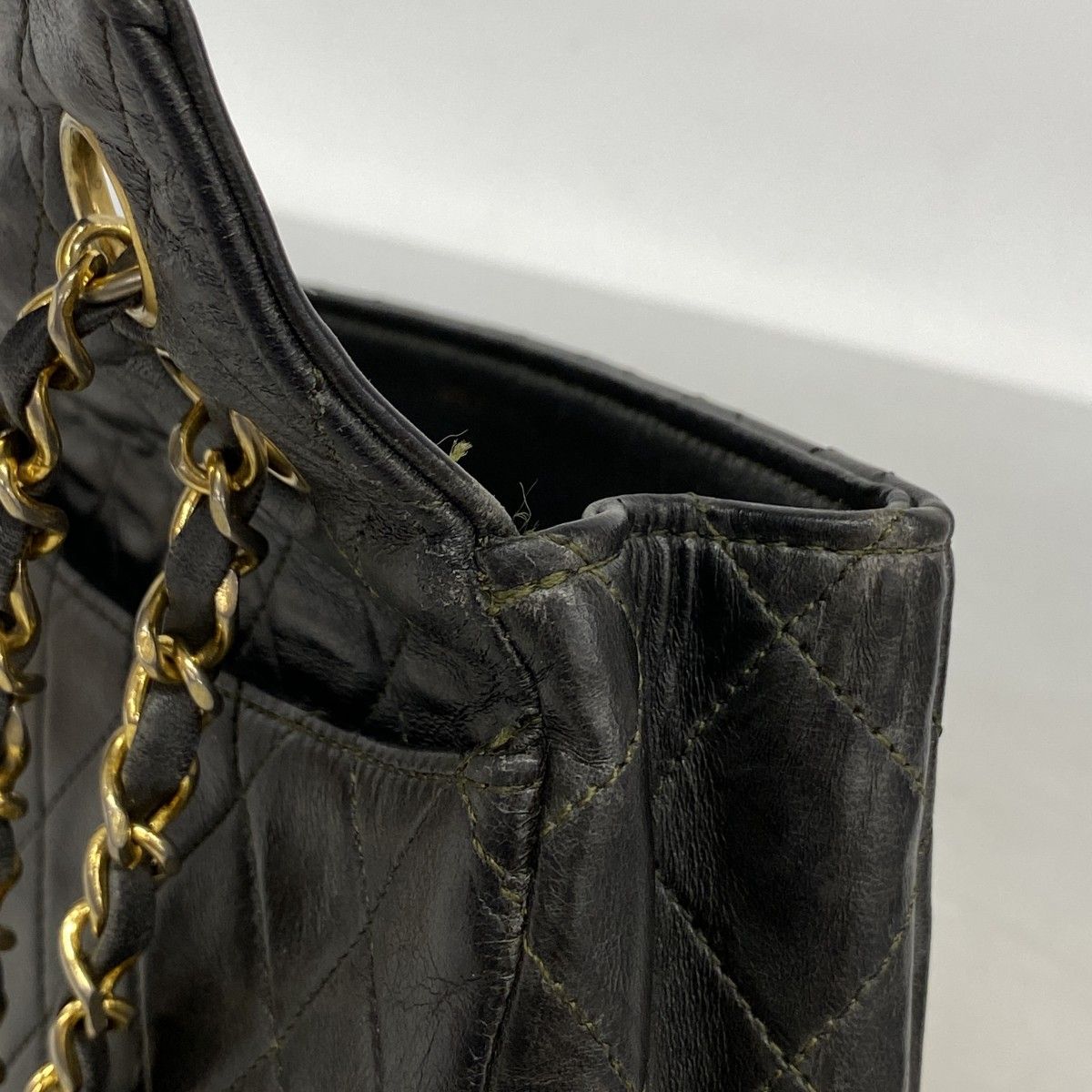 Chanel Shoulder Bag Quilted Lambskin Moss Green Gold — view 7