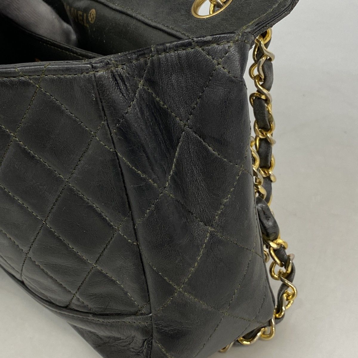 Chanel Shoulder Bag Quilted Lambskin Moss Green Gold — view 9