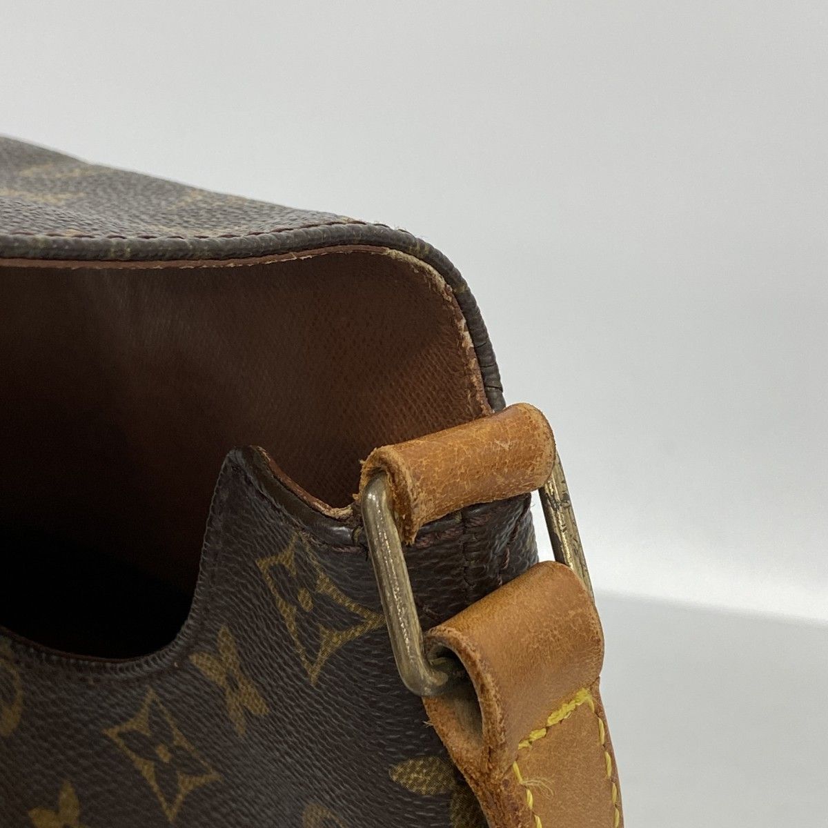 Louis Vuitton Shoulder Bag Monogram Musette Brown — view 7