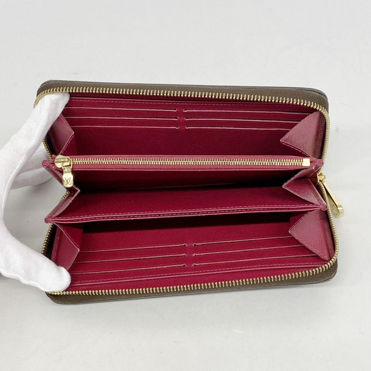 Louis Vuitton Wallet Monogram Zippy Fuchsia — view 3