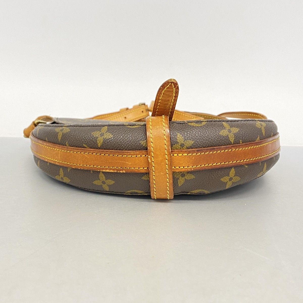 Louis Vuitton Shoulder Bag Monogram Cite Brown — view 3