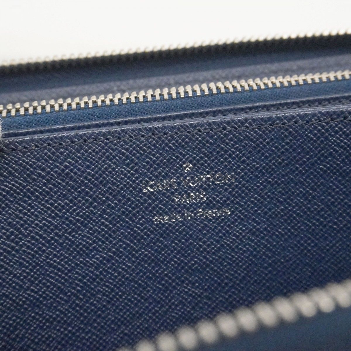 Louis Vuitton Wallet Epi Zippy Andigo Blue — view 4