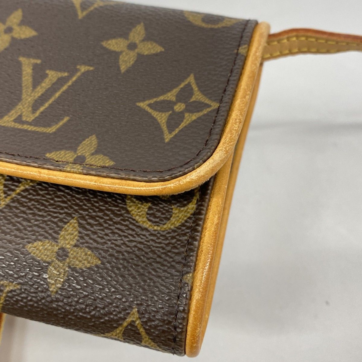 Louis Vuitton Shoulder Bag Monogram Pochette Twin PM Brown — view 7