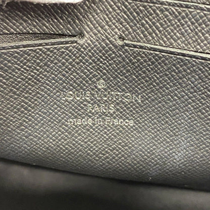 Louis Vuitton Clutch Monogram Eclipse Pochette Voyage Black — view 5