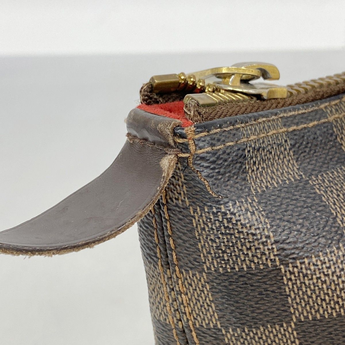 Louis Vuitton Handbag Damier Saleya Ebene — view 6