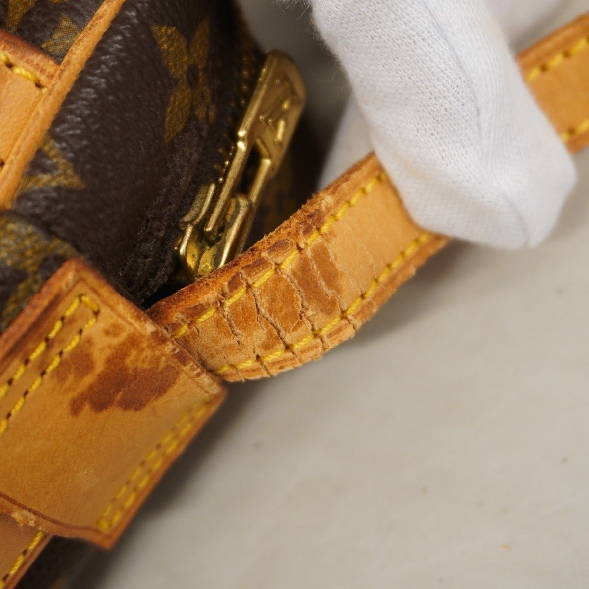 Louis Vuitton Shoulder Bag Monogram Jeune Fille Brown — view 7