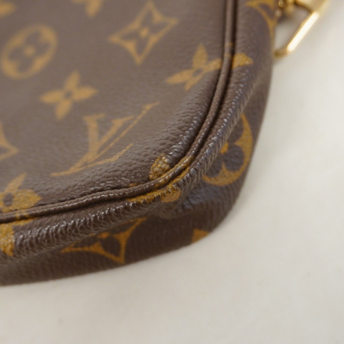 Louis Vuitton Pouch Monogram Pochette Brown — view 6