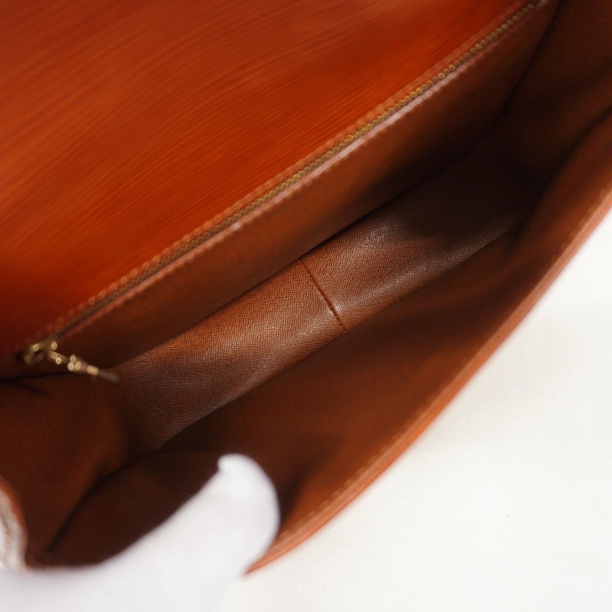 Louis Vuitton Shoulder Bag Epi Saint Cloud Kenya Brown — view 4