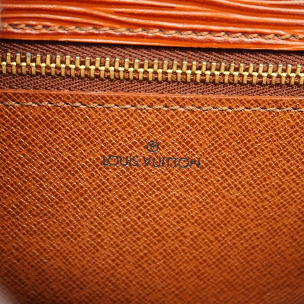 Louis Vuitton Shoulder Bag Epi Saint Cloud Kenya Brown — view 5