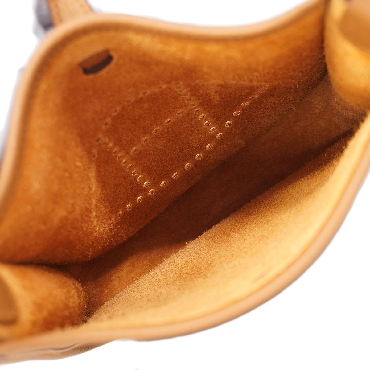 Hermes Shoulder Bag Evelyne TPM Taurillon Clemence Gold Silver — view 4