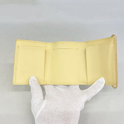 Louis Vuitton Trifold Wallet Epi Porte-Monnaie Elastic Vanilla — view 3