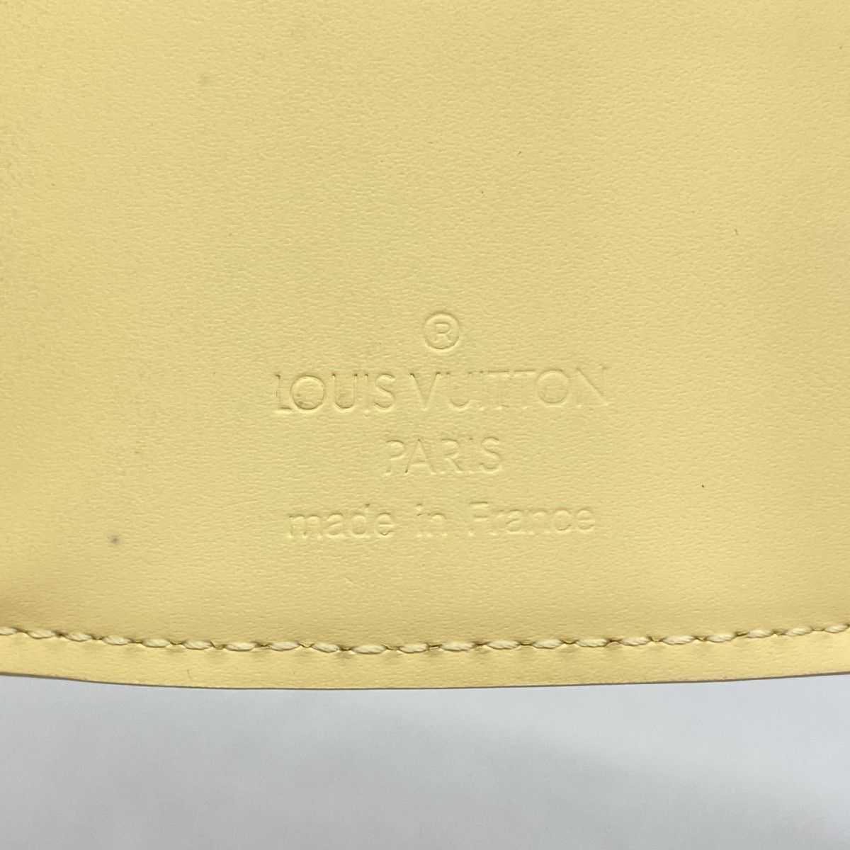 Louis Vuitton Trifold Wallet Epi Porte-Monnaie Elastic Vanilla — view 4