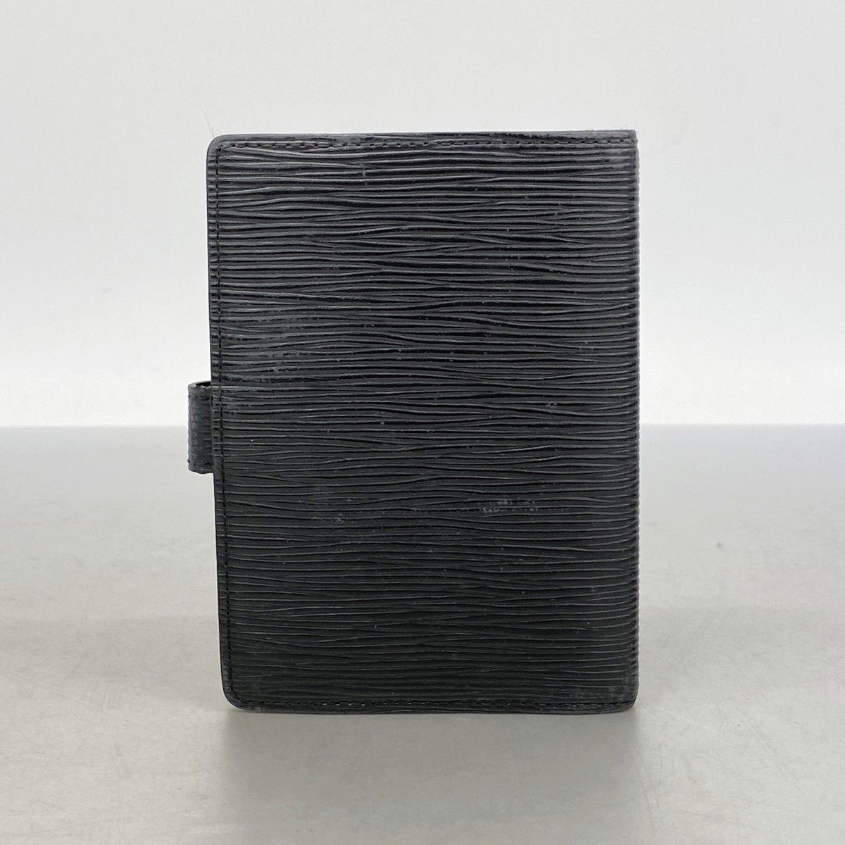 Louis Vuitton Notebook Cover Epi Agenda PM Noir — view 9