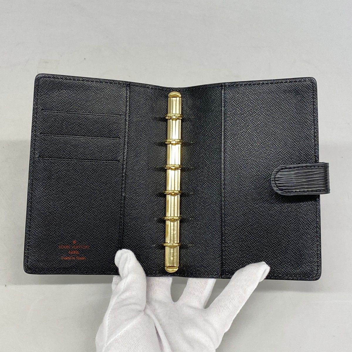 Louis Vuitton Notebook Cover Epi Agenda PM Noir — view 3