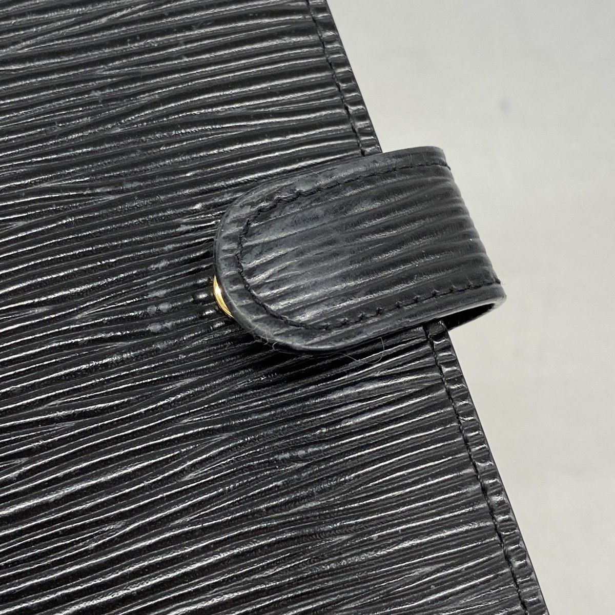 Louis Vuitton Notebook Cover Epi Agenda PM Noir — view 8