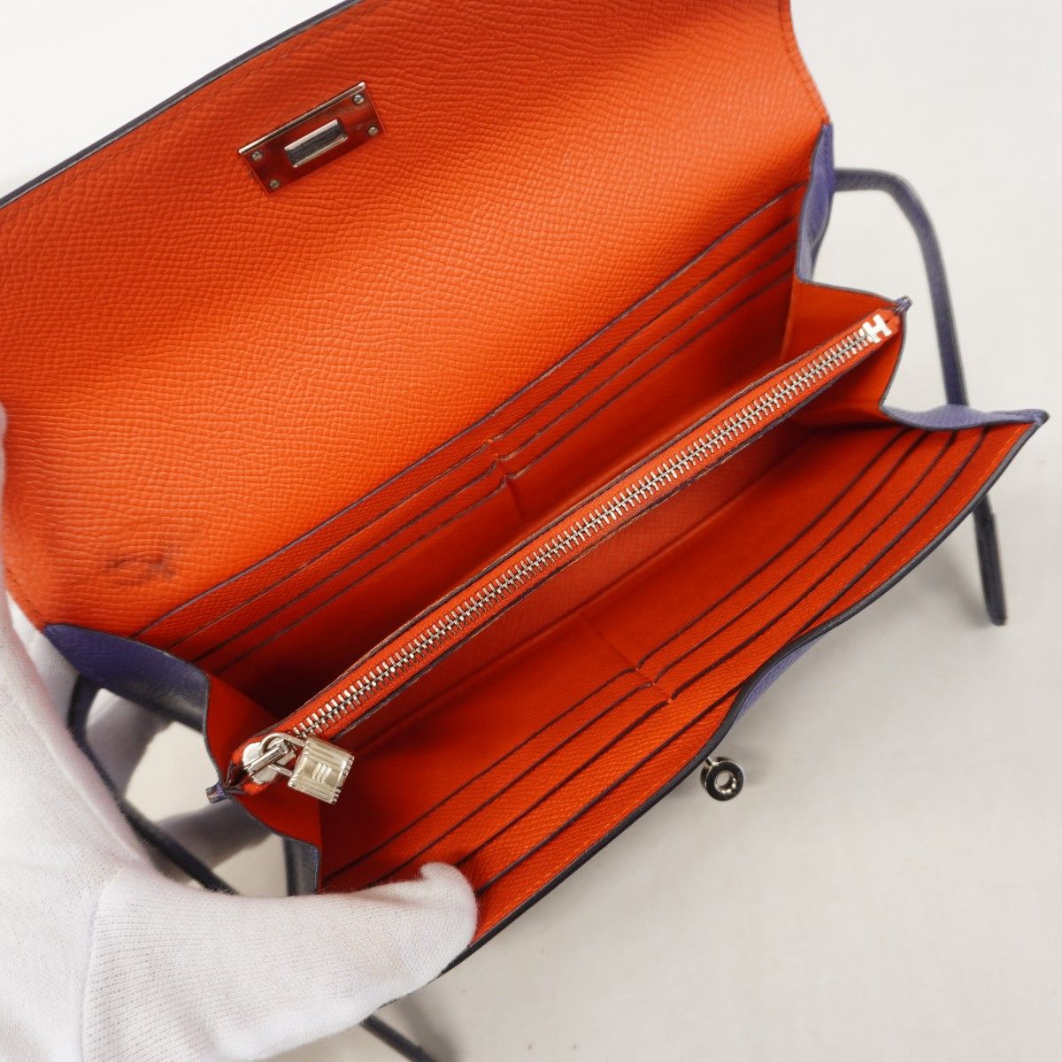 Hermes Wallet Kelly Verso Veau Epsom Blue Brighton Capucines Silver — view 3