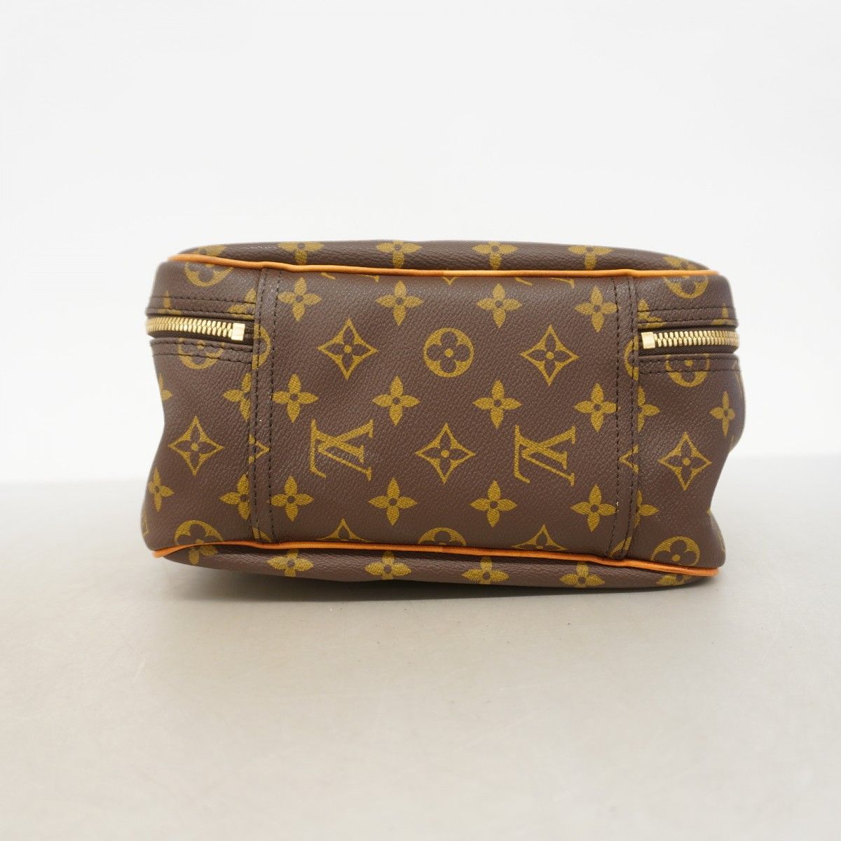 Louis Vuitton Handbag Monogram Excursion Brown — view 3