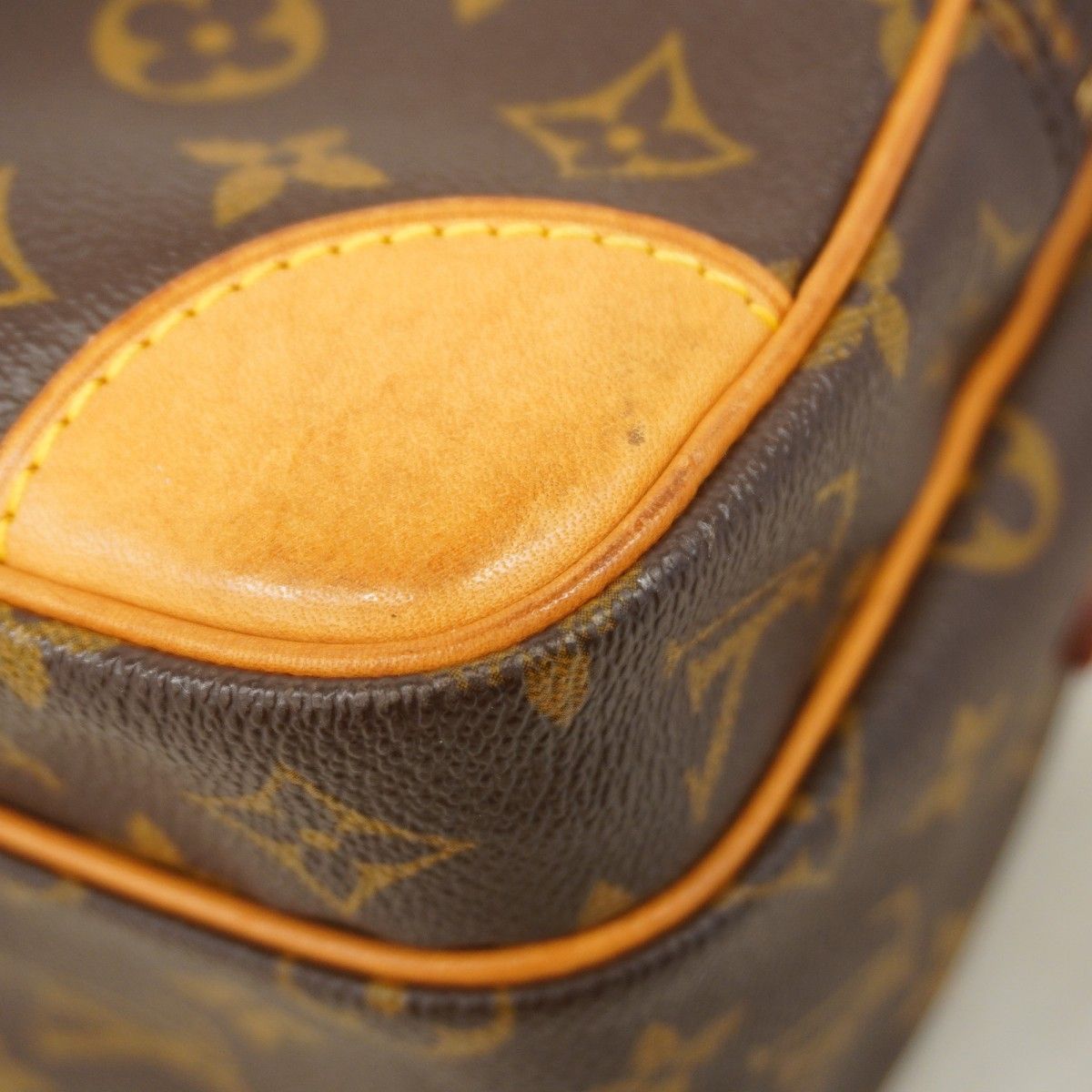 Louis Vuitton Shoulder Bag Monogram Nile Brown — view 8